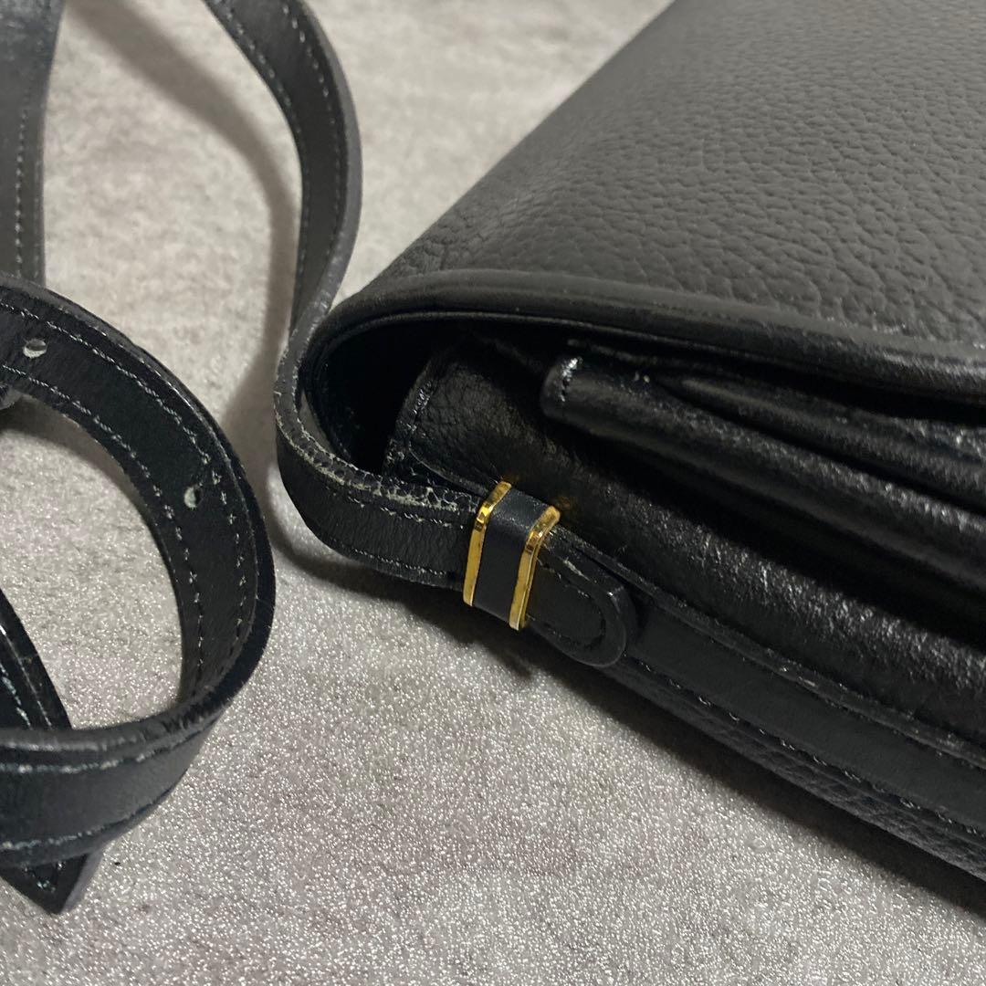 ✨極美品✨Burberrysブラックオールレザーショルダーバッグ　ノバチェック