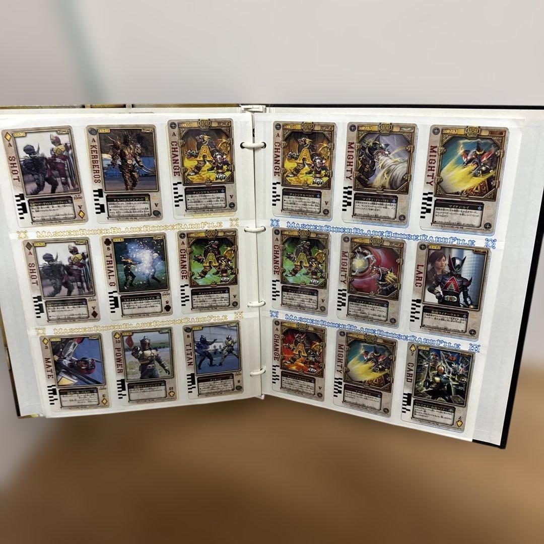 仮面ライダー カード まとめ カードファイル