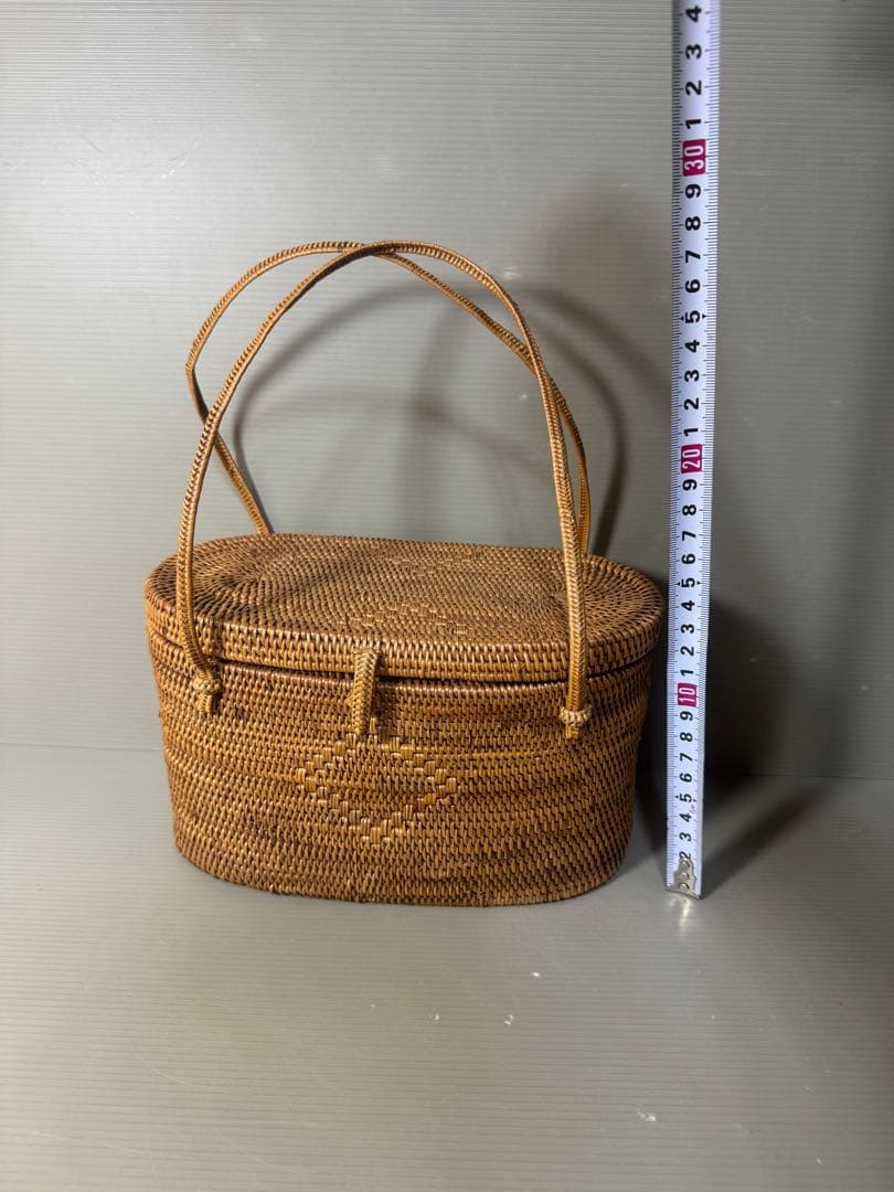 2364  アタバッグ　カゴバッグ　かごバッグ　バリ島　楕円形　未使用