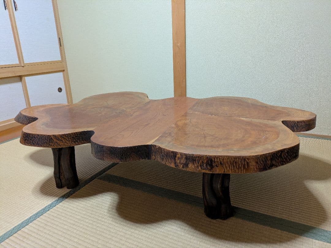 【唯一無二】天然木の温もりを感じる、ブドウの木のはぎ合わせローテーブル