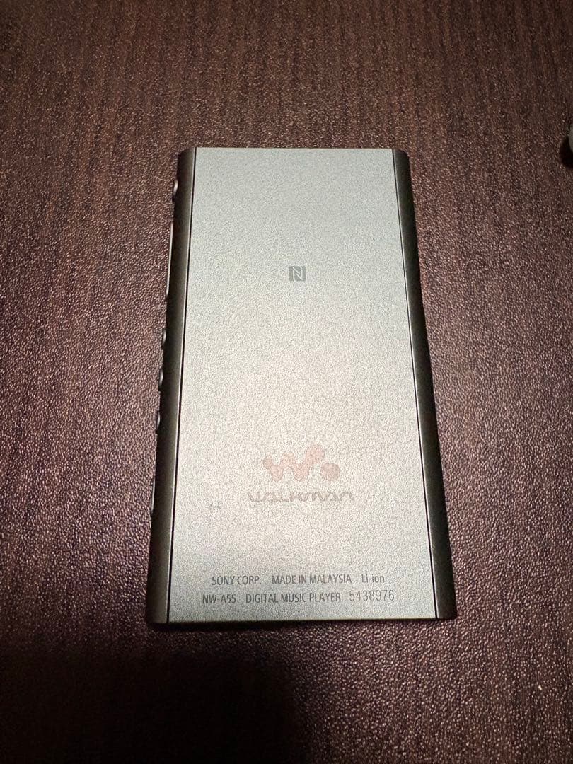 SONY ウォークマン グリーン イヤホン付き