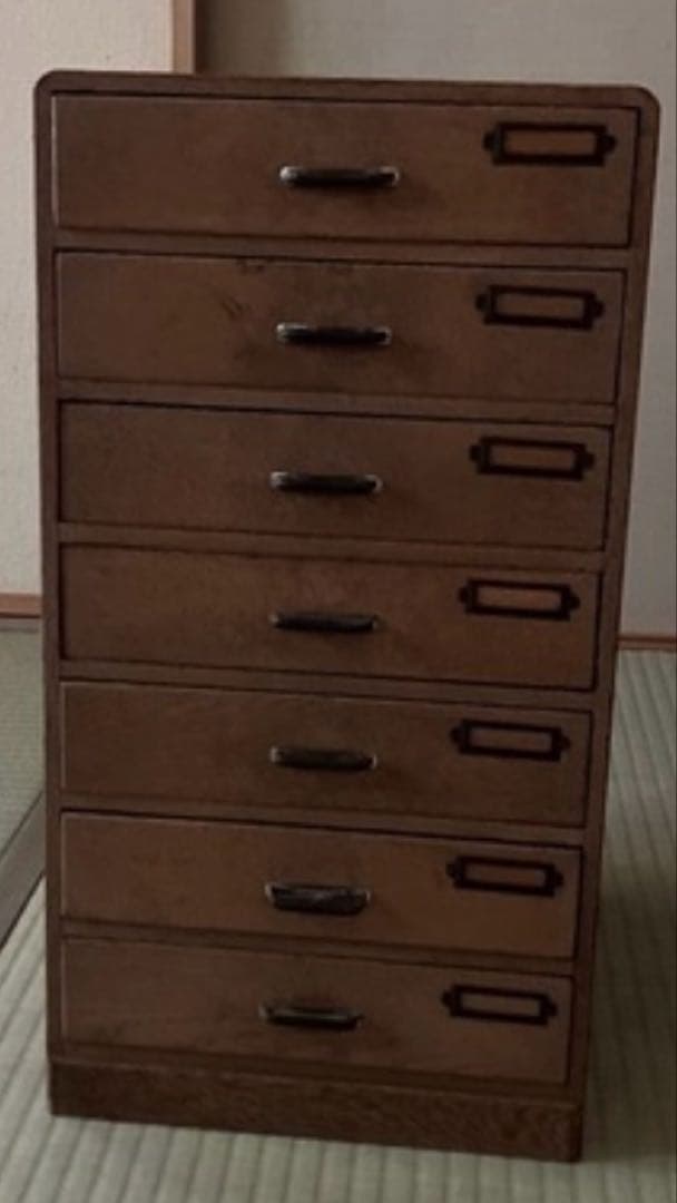 昭和時代の古い木製引き出し家具、