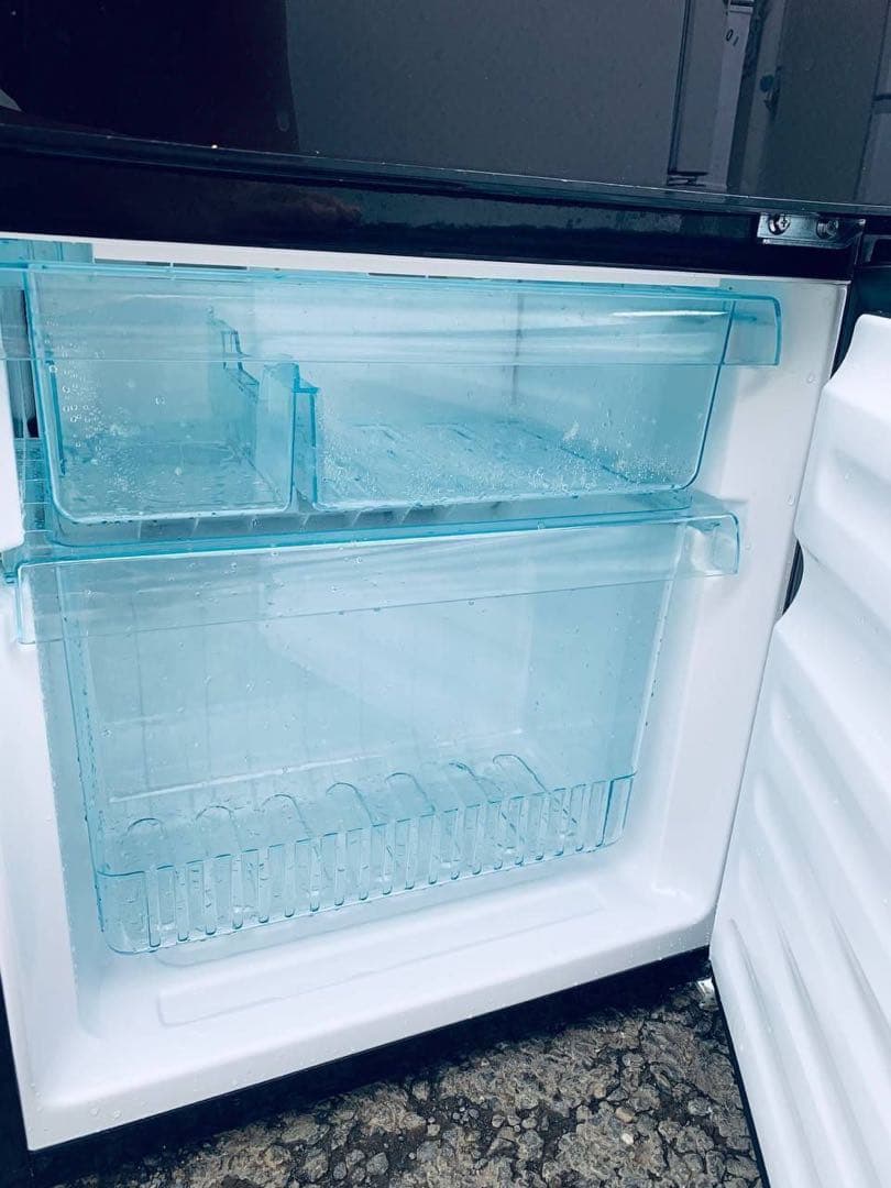 ♦ユーイング ノンフロン冷凍冷蔵庫【2016年製】UR-FG110J