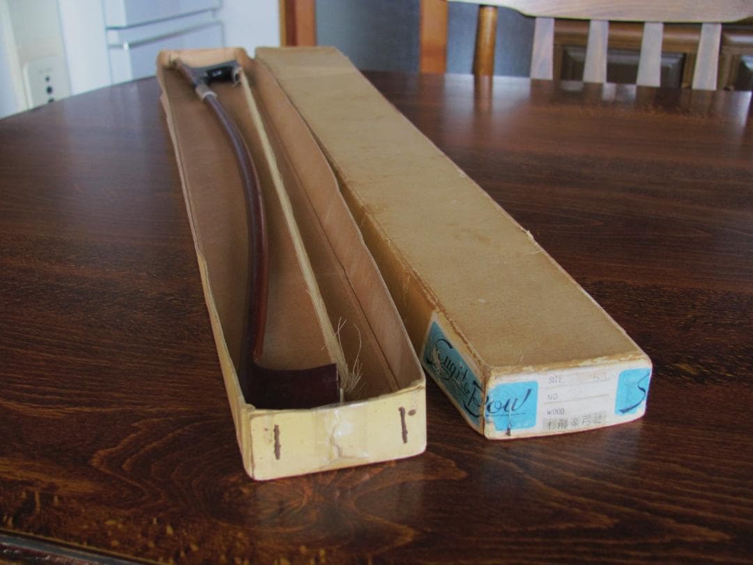 コントラバス弓　ジャーマン式　4/4 杉藤製