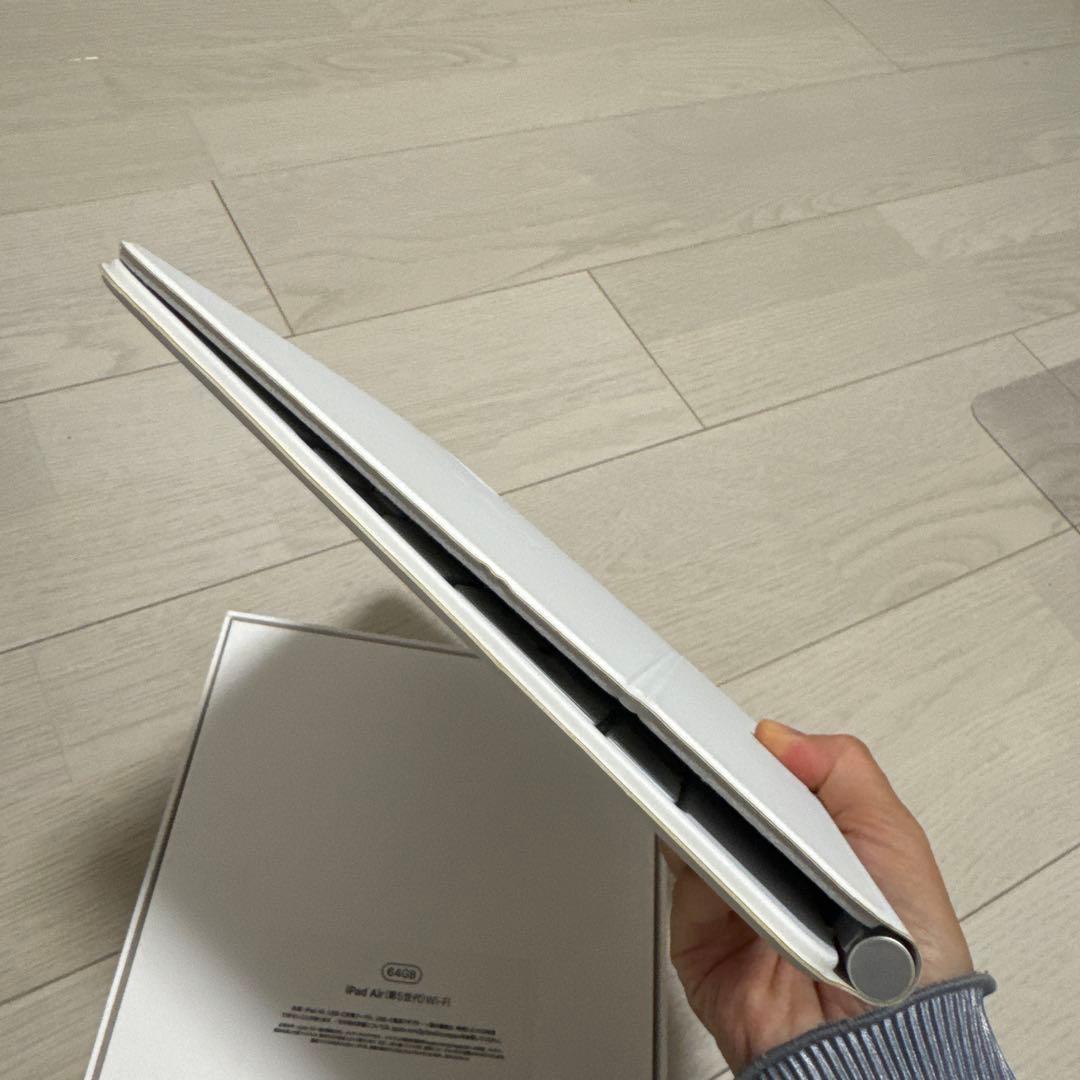 iPad Air 第5世代 64GB Magic Keyboard ホワイト