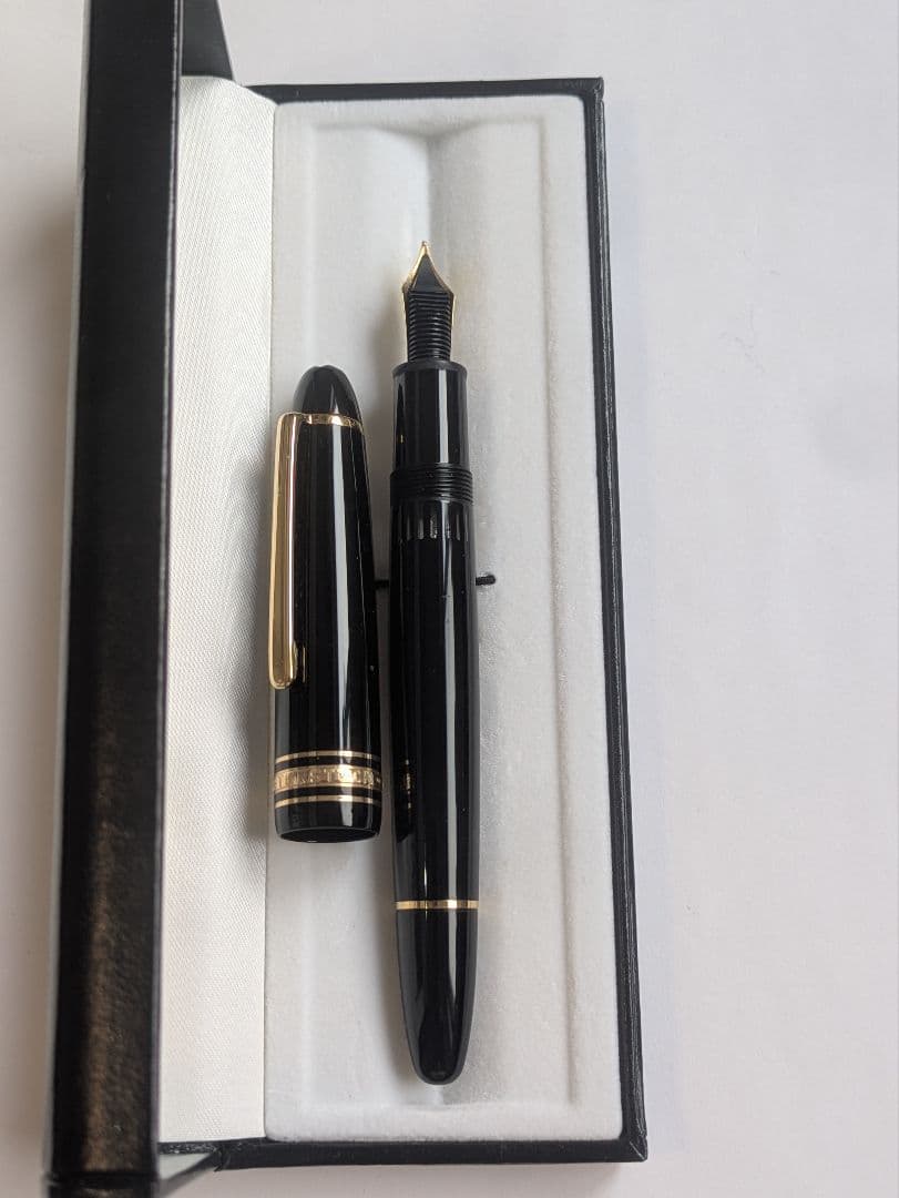 モンブラン　マイスターシュテュック146　14金　中字