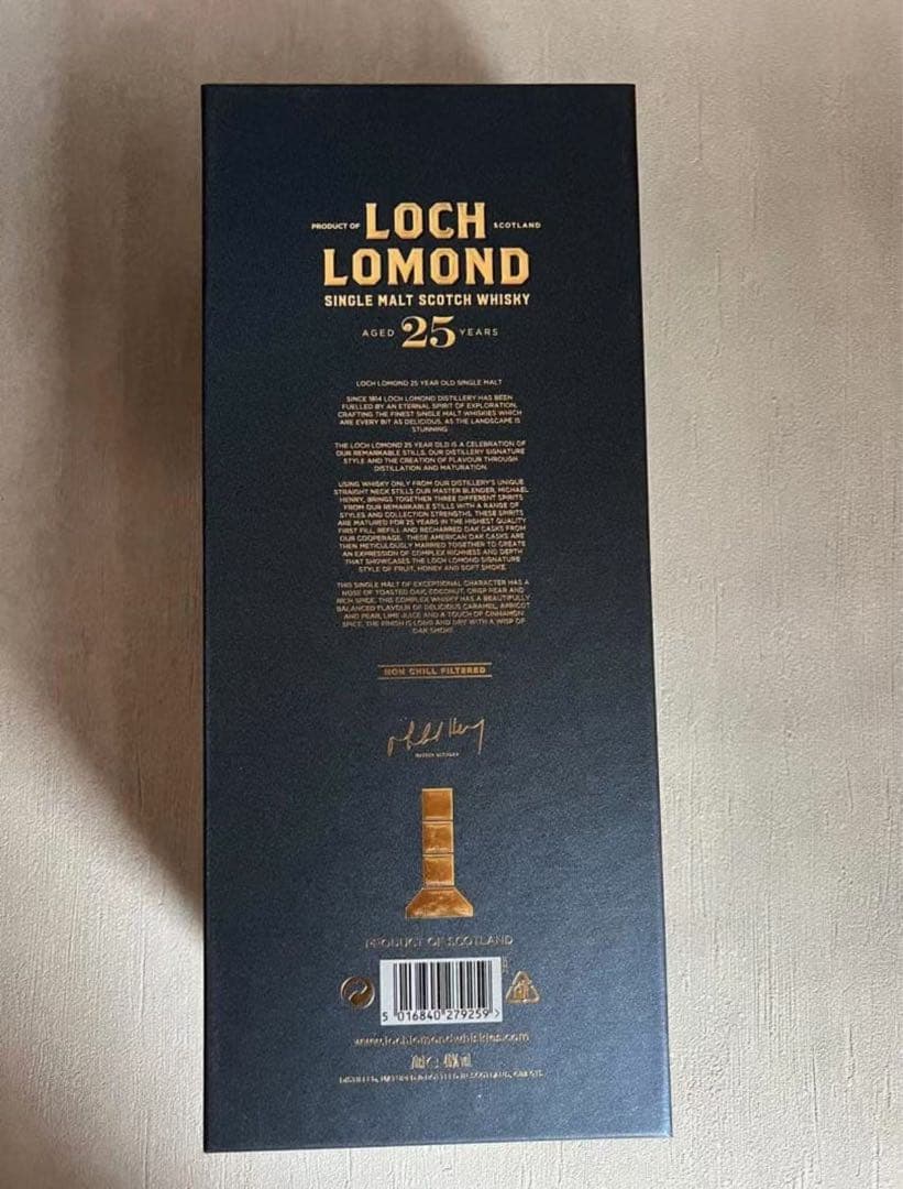 LOCH LOMOND 25年 シングルモルトウイスキー