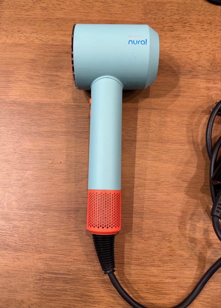 Dyson ダイソン ヘアドライヤー　セラミックパティーナ/トパーズ　HD16