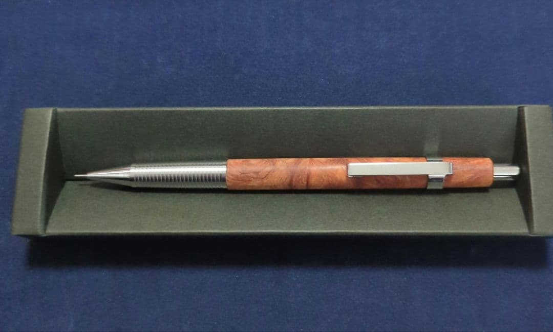 Craft A 木製シャープペンシル 本体　カリン瘤