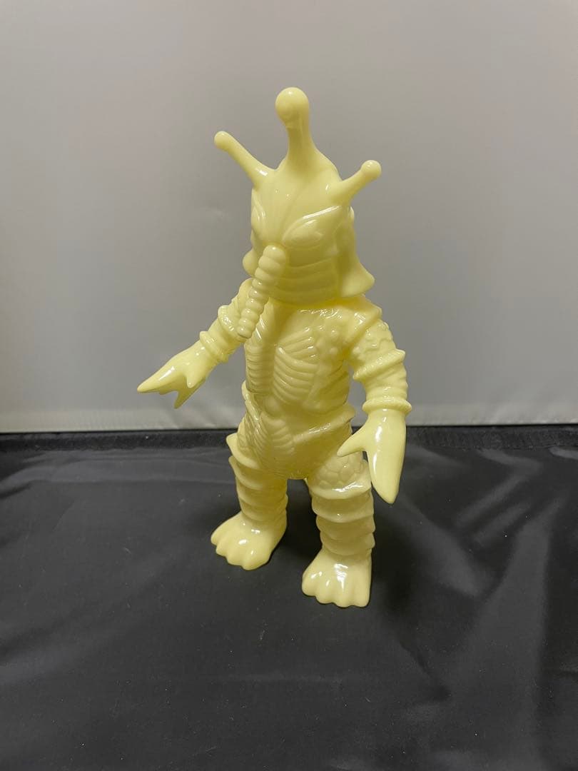 R*2様 M1号 ヒッポリト星人