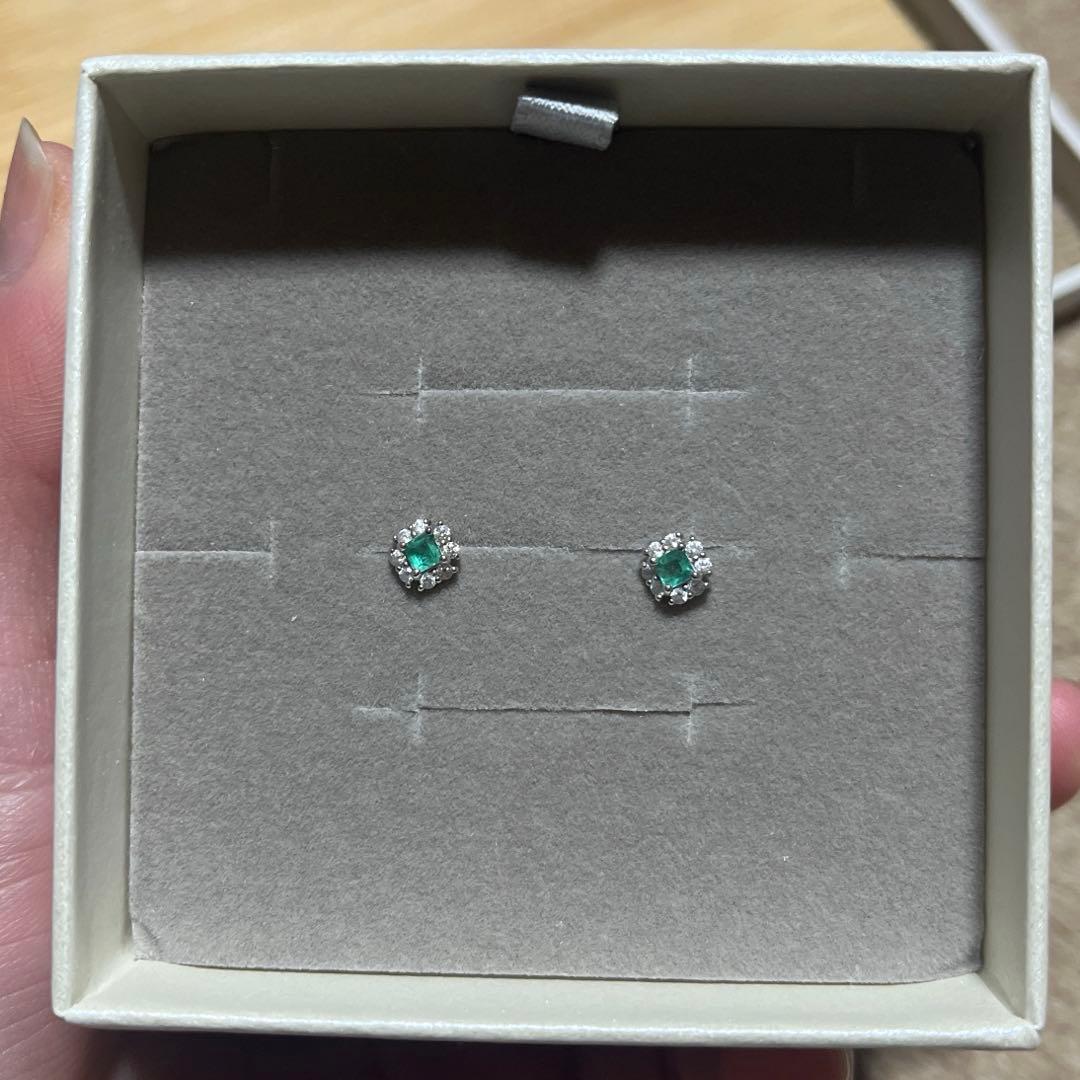 k10 ホワイトゴールド　エメラルド　ピアス　ツツミ