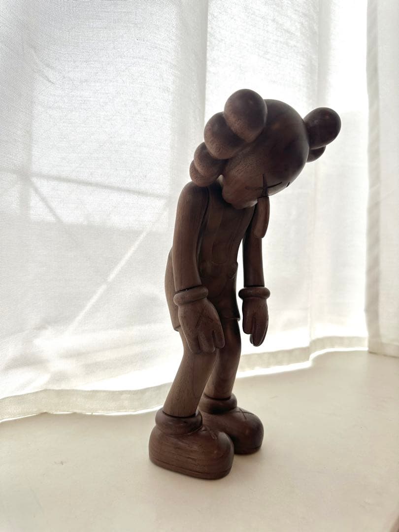 kaws small lie KAWS SMALL LIE WOOD カウズ