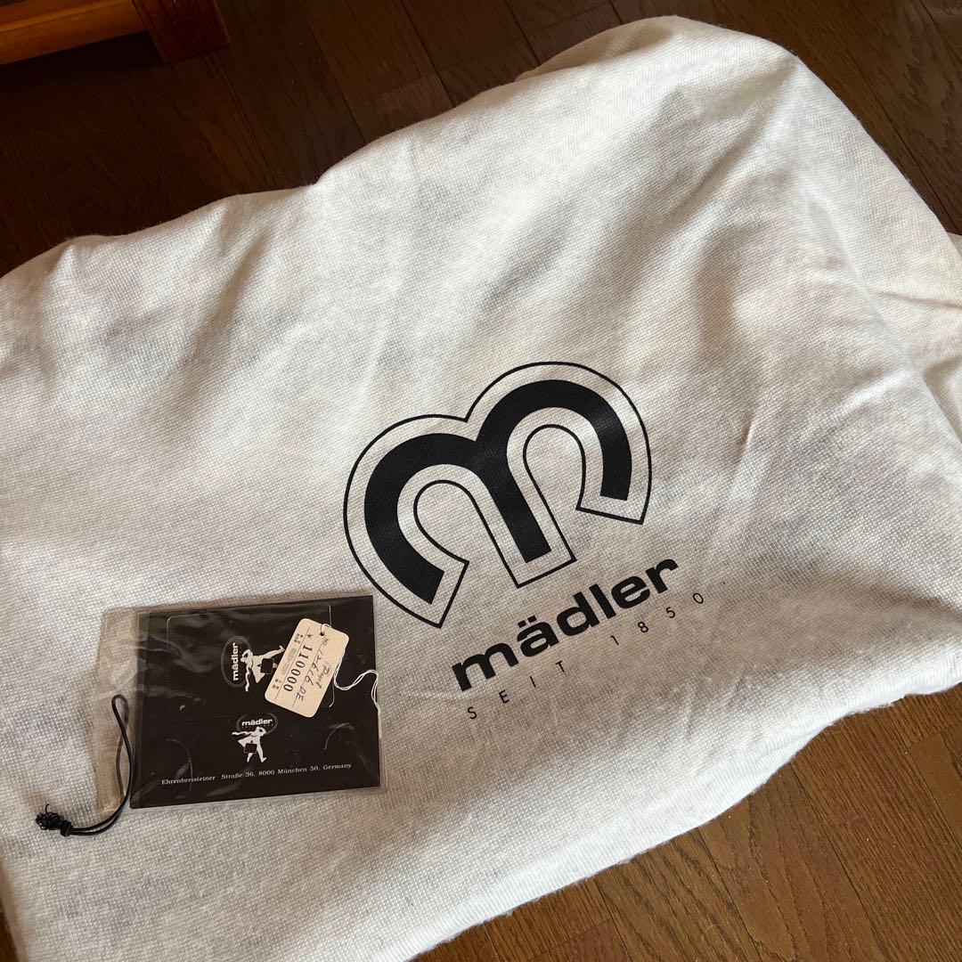 OFOFドイツ マドラー社のレザーガーメントバッグ