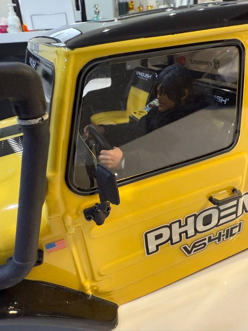 1/10 Vanquish vs4-10 phoenix ボディ オプション多数