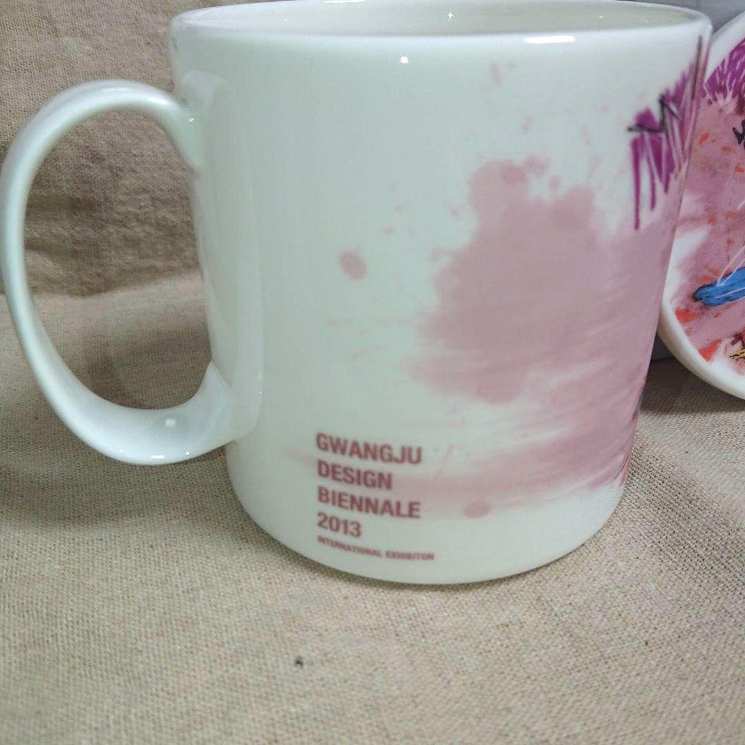 新品 東方神起 ユノ デザイン マグカップ 完売品 サイン入り 光州ビエンナーレ