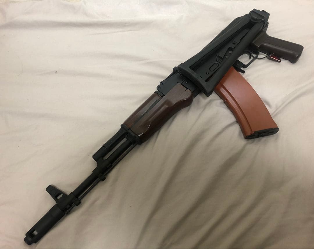 【スーさん】AKS74Nリコイルショック　次世代電動ガン　マガジン6個付