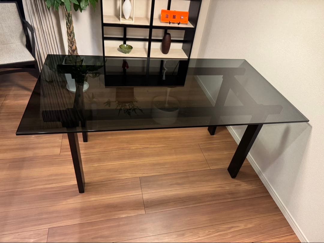 【Taka Jamaica】カッシーナ　BLOOM ダイニングテーブル