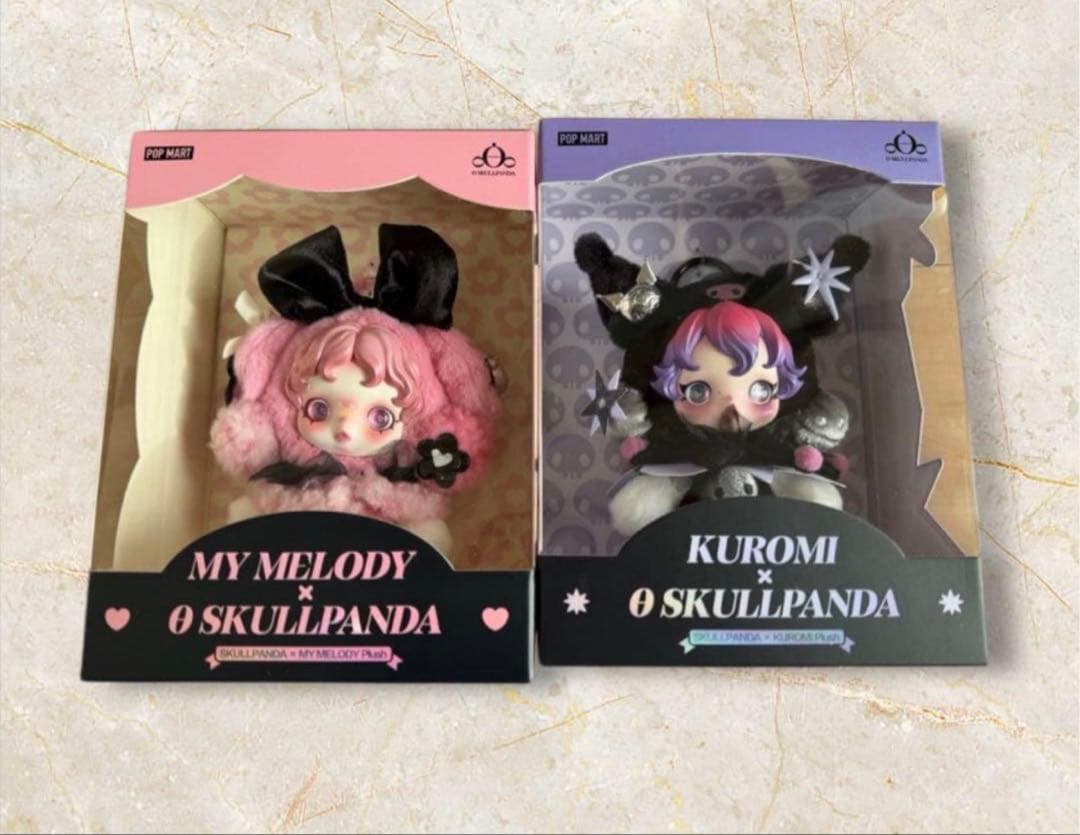 ポップマート スカルパンダ x クロミ x マイメロディ ぬいぐるみペンダント