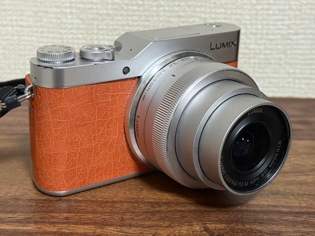 Panasonic LUMIX DC-GF9W ミラーレスカメラ