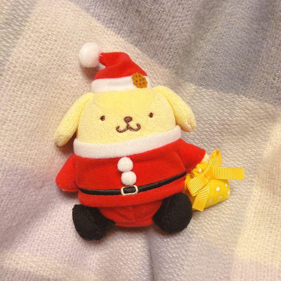 ポムポムプリンカフェ　マスコット　サンタ