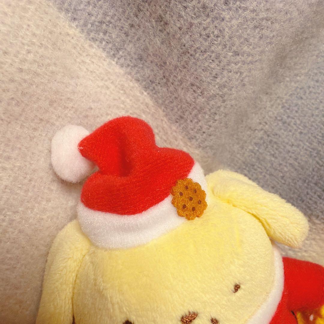 ポムポムプリンカフェ　マスコット　サンタ