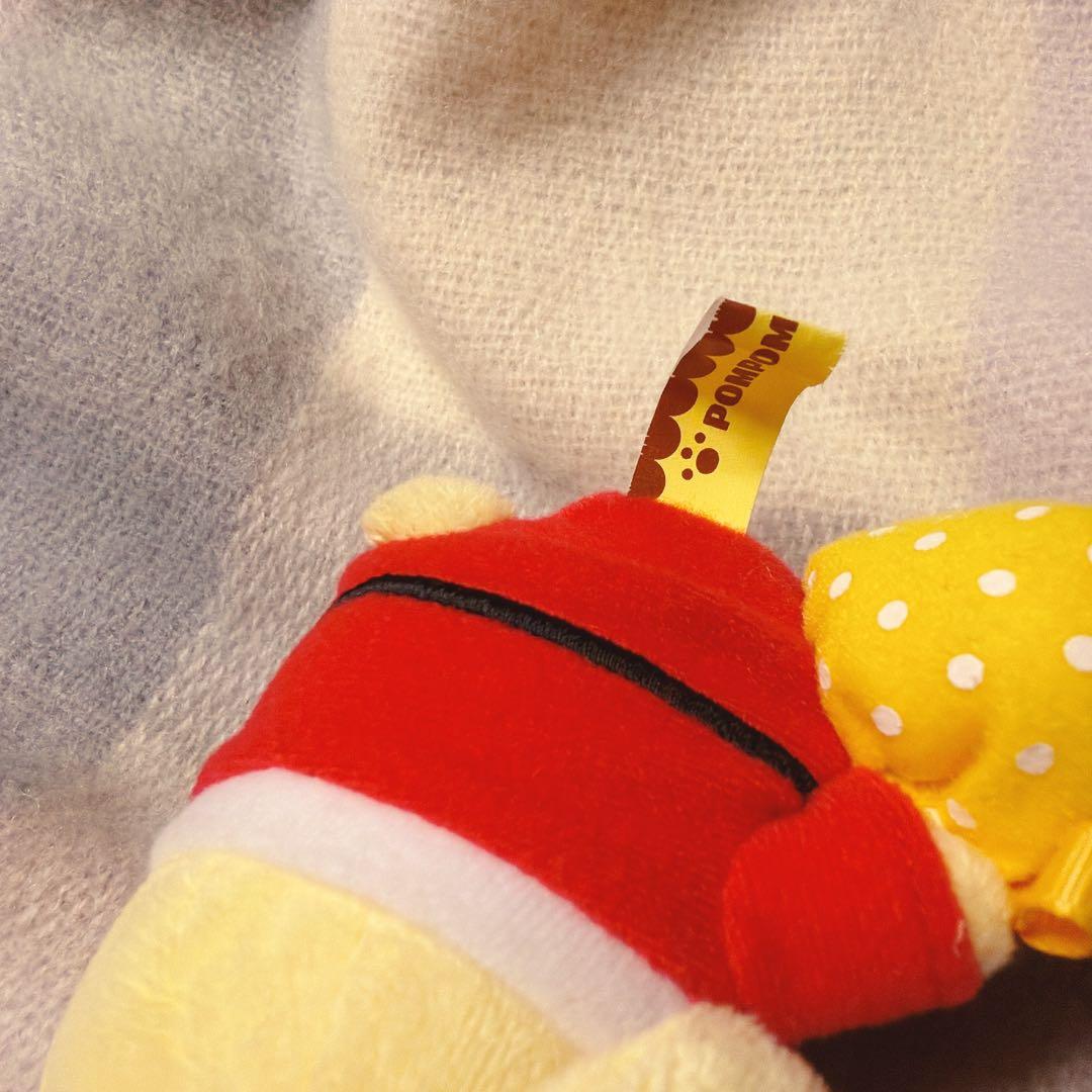 ポムポムプリンカフェ　マスコット　サンタ