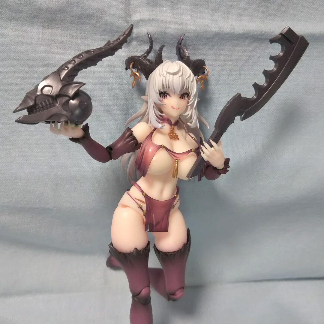 蝸之殻/サキュバス ラスティア＋素足パーツ＋武装パーツ