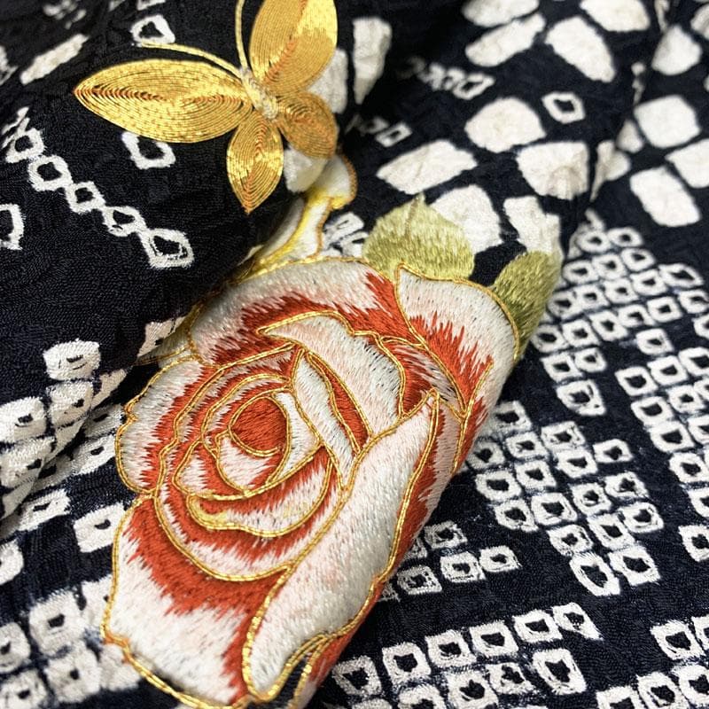 506z22☆中振袖 総絞り 小柄な方にも 刺繍☆美品 成人式 結婚式 十三参り