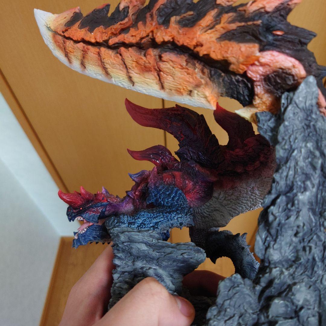 モンスターハンター　クリエイターズモデル　燼滅刃ディノバルド