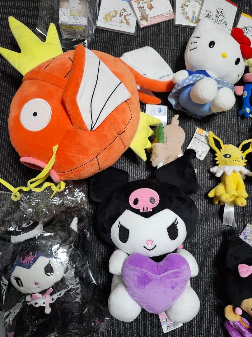 ラウンドワン　キティ　まとめ売り