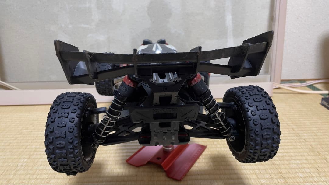 arrma タイフーン ブラシレスバギー フルセット