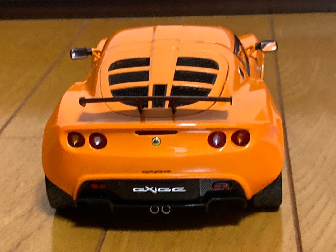 超希少　絶盤品　Lotus Exige オレンジ ミニカー