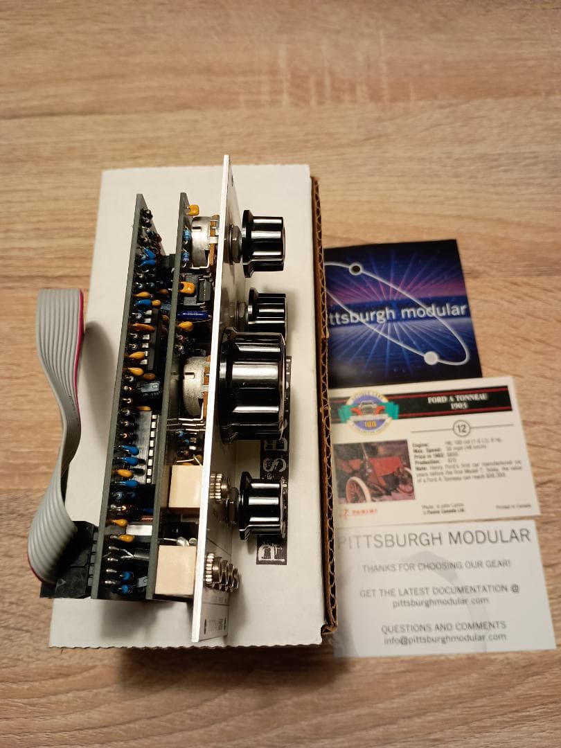 Pittsburgh Verbtronic モジュラーシンセ