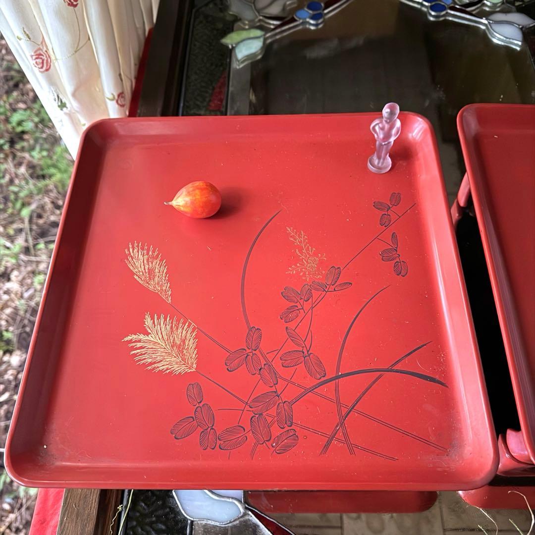 A様へ感謝お嫁入り‼️節目にJAPAN GOLDすすき天然木朱色沈金御膳 10客