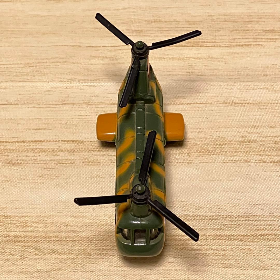 トミカ 川崎 バートル KV107-Ⅱ ヘリコプター No.19