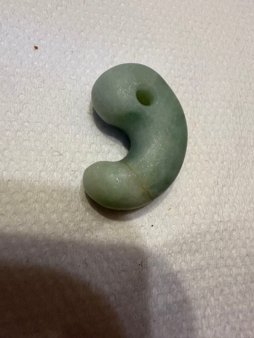 糸魚川翡翠‼️小滝産地‼️勾玉‼️極上品‼️本物の威厳‼️大変に美しい絶品‼️別格品‼️