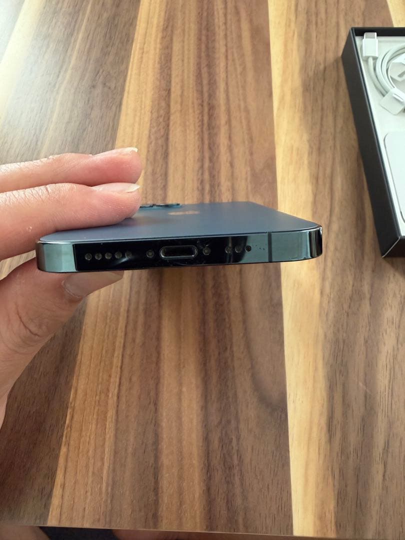 今日、明日売り切り　Apple iPhone 12 Pro 本体 多少値引き可