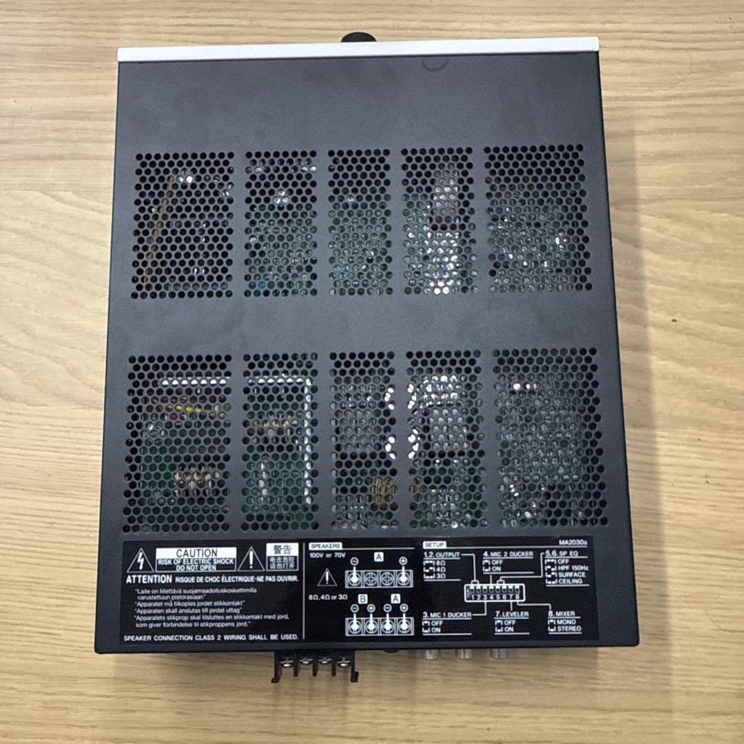 ヤマハ　パワーアンプ　MA2030a