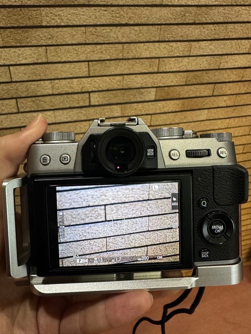 FUJIFILM X-T20 ミラーレス一眼 本体とレンズ付き