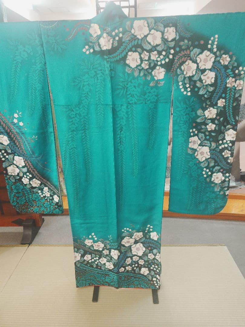 ターコイズ 花柄 振袖 着物