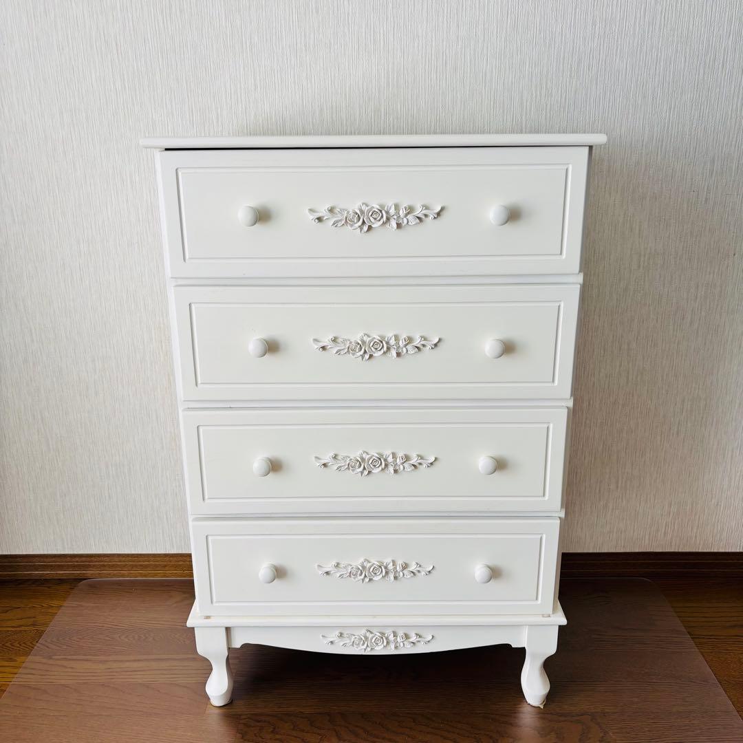 シャビーシック チェスト 4段 薔薇装飾 フレンチカントリー 姫系家具 ロココ調
