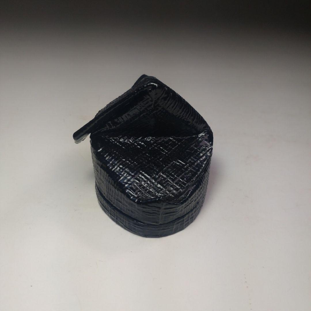 イ244 香合『畦地喜山』『源氏鳥帽子　香合　共箱　漆塗』茶道具