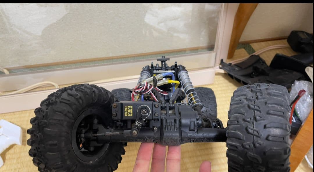 アキシャル XR10 高性能クローラー　1/10スケール　メカ付き