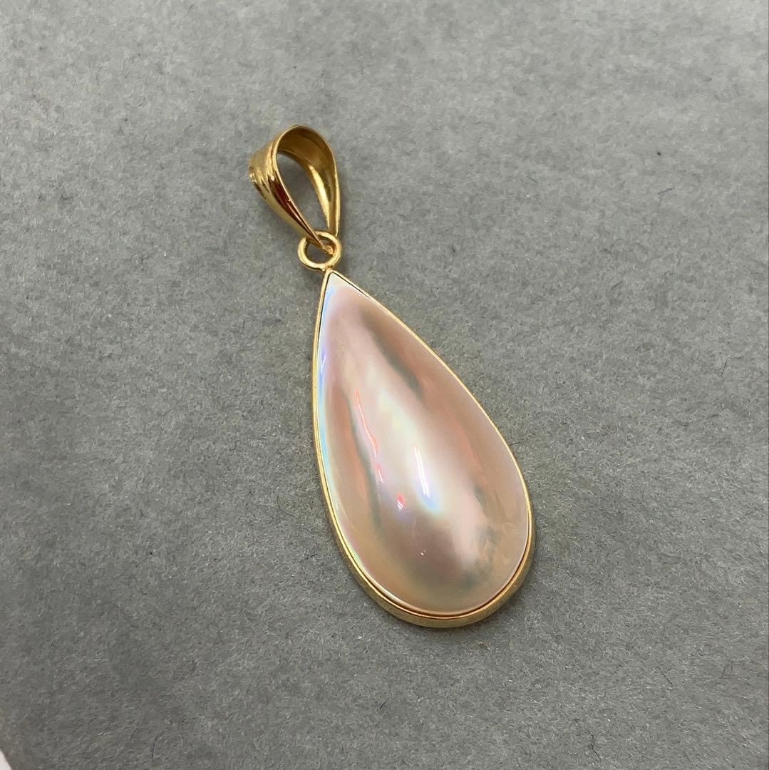 K18 雫型マベパール　ペンダントトップ
