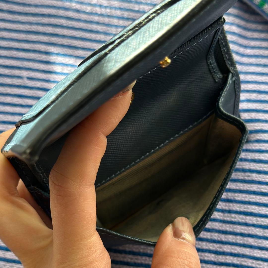 【最終値下げ！】MARNI ネイビー 二つ折り財布
