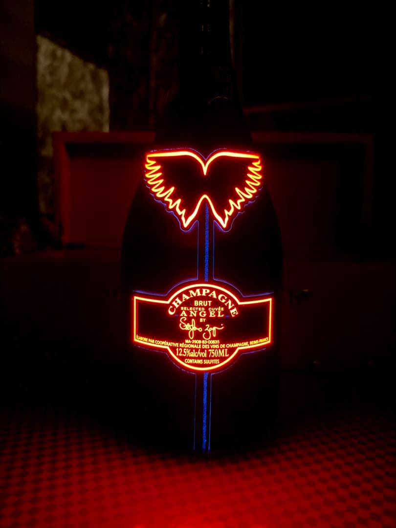 に*こ様 ANGEL CHAMPAGNE Brut Halo Red エンジェル