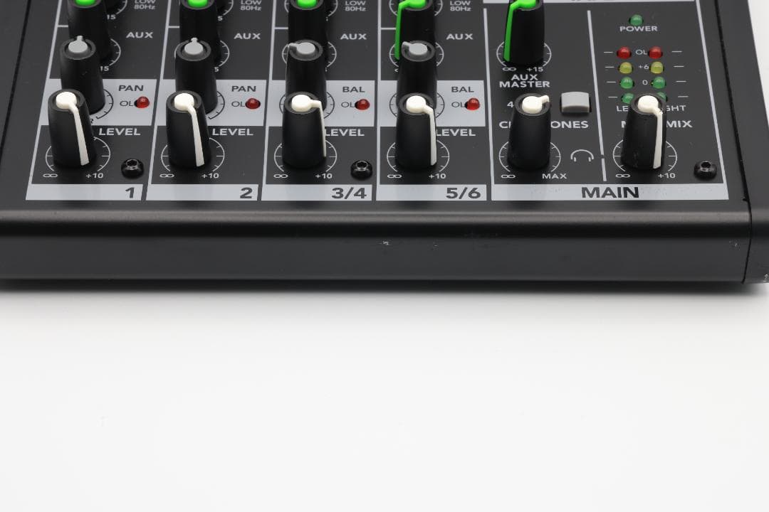 MACKIE Mix8 8チャンネルコンパクトミキサー