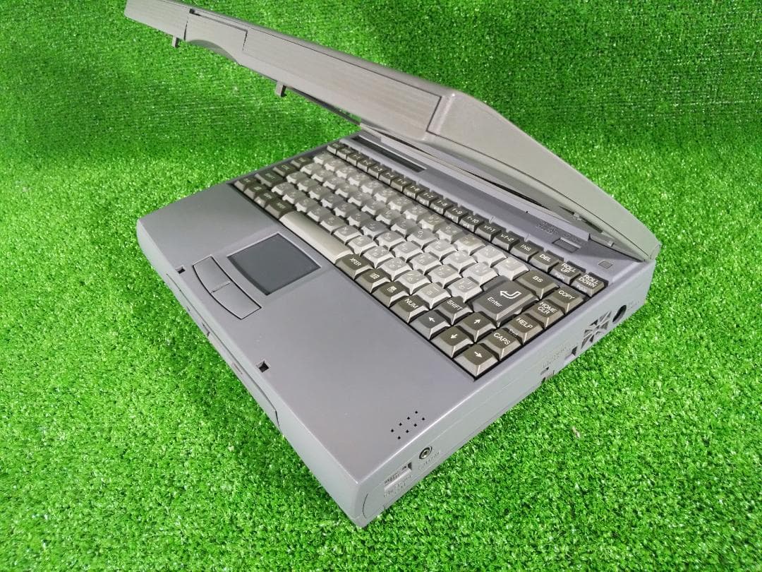 PC-9821 Nb10／Win95＋EO＋DOS／液晶張替／FDD／AC付