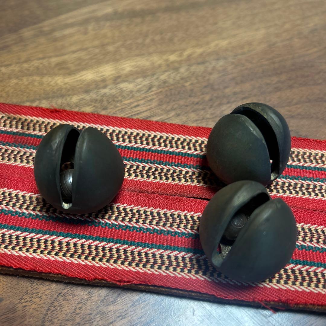 【希少！】馬鈴　十菊模様付き　古美術　アンティーク　伝統工芸