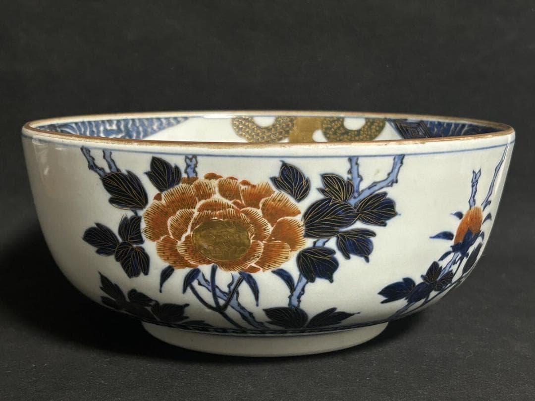 古伊万里　九谷　華やかで豪華な皿＆鉢　２点　セット　色絵　飾り皿　金彩　縁起物